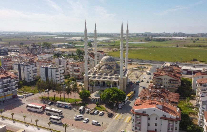 Side: Mix Tour Discover City 8 in 1