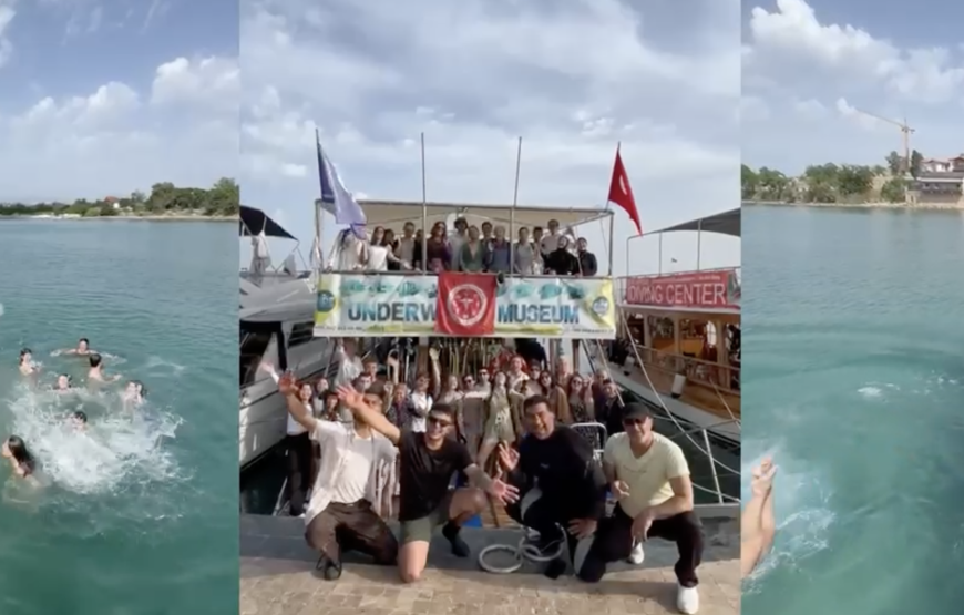 Side: Undersea Museum Diving Tour