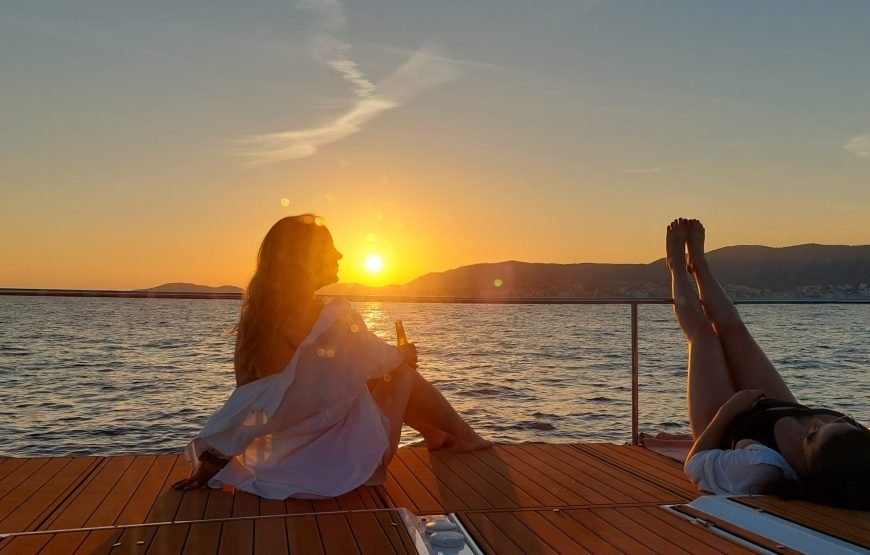Eco-Friendly Solar Catamaran Tour in Mallorca – E-Sea Experience