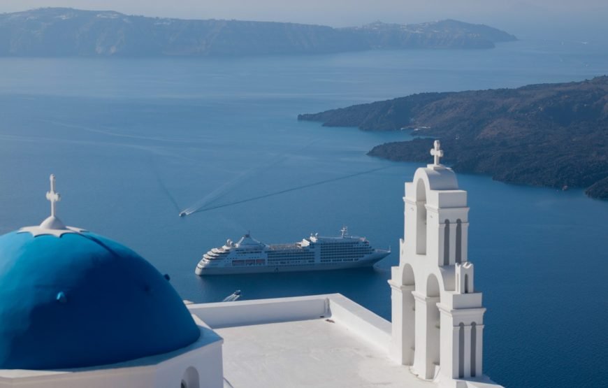 4-Hour Private Santorini Highlights Tour – First Impressions