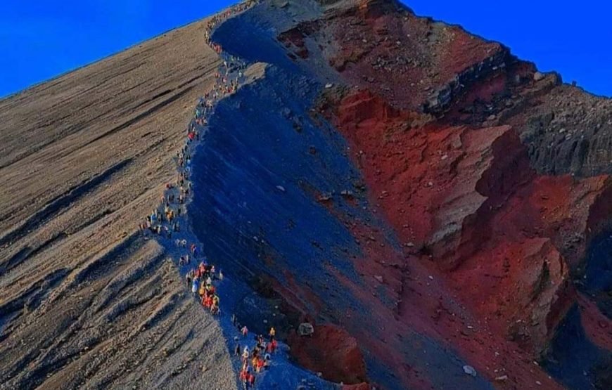 Mount Rinjani 3 Days 2 Nights Trekking via Sembalun – Torean Route