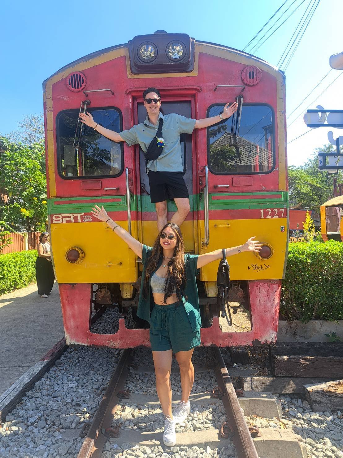 Maeklong Railway Market