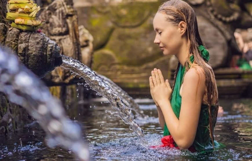 Bali : Tour Ubud With Tirta Empul, Rice Terrace & Waterfall