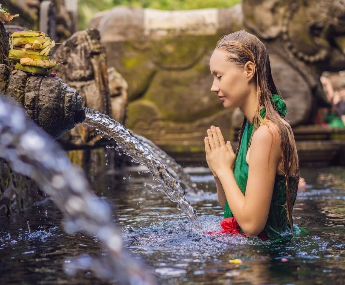 Bali : Tour Ubud With Tirta Empul, Rice Terrace & Waterfall