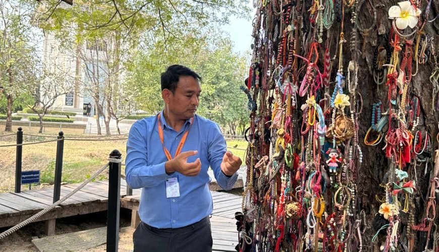 Phnom Penh Half Day Tour – Genocide Museum & Killing Fields Tour