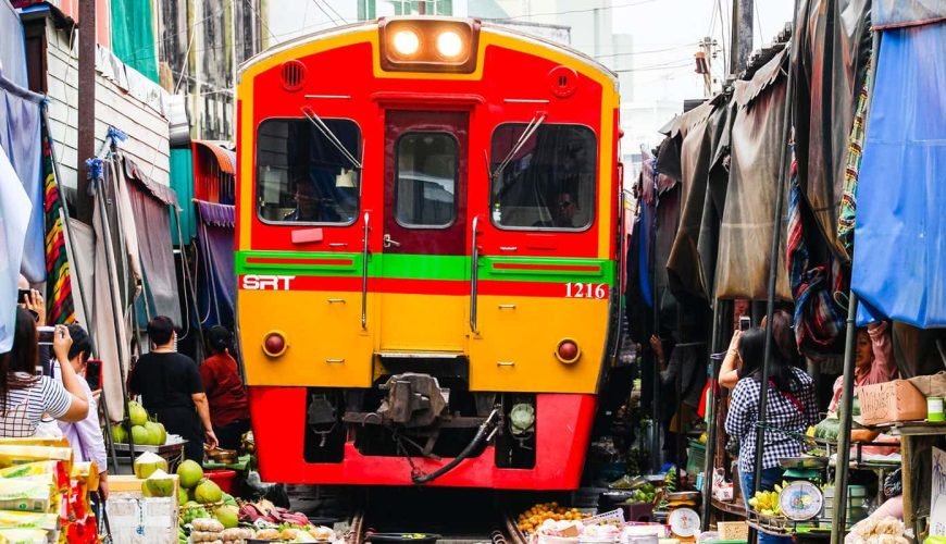 Maeklong Railway Market + Damnoen Saduak Floating Market