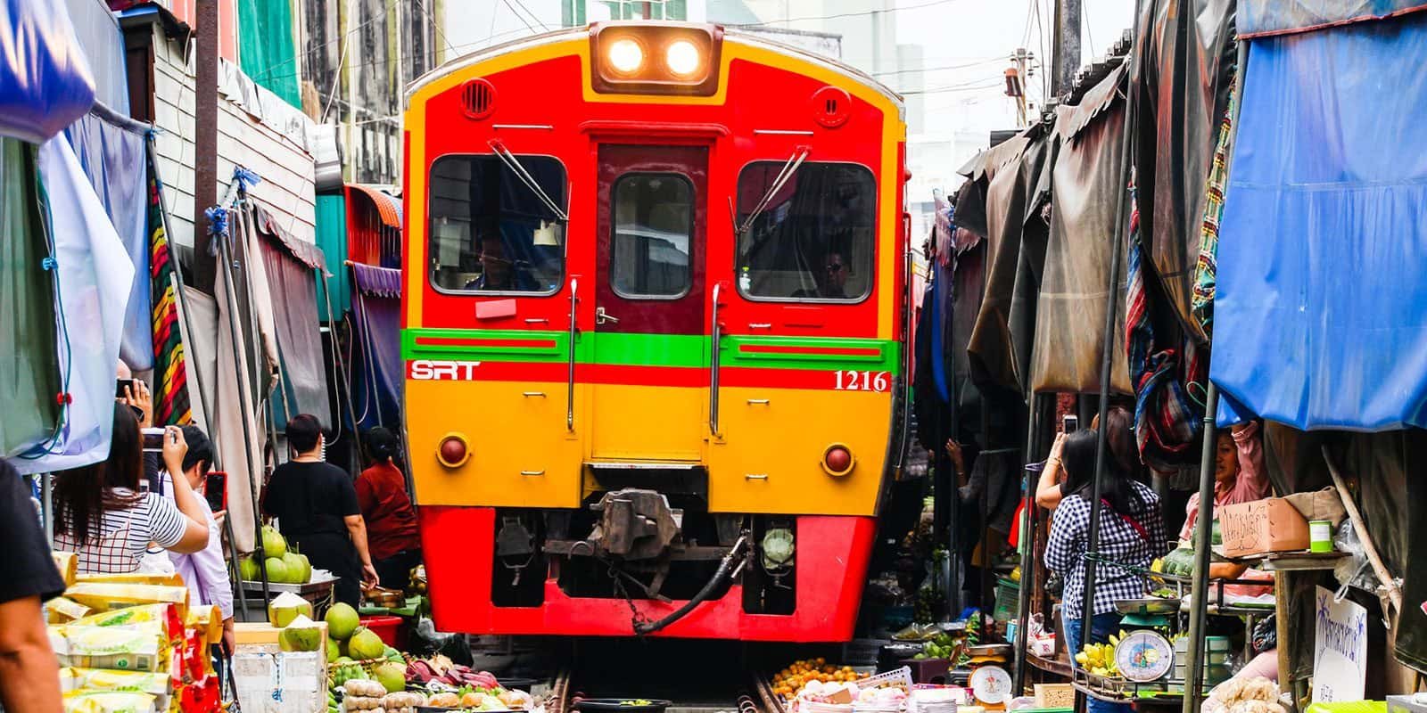 Maeklong Railway Market