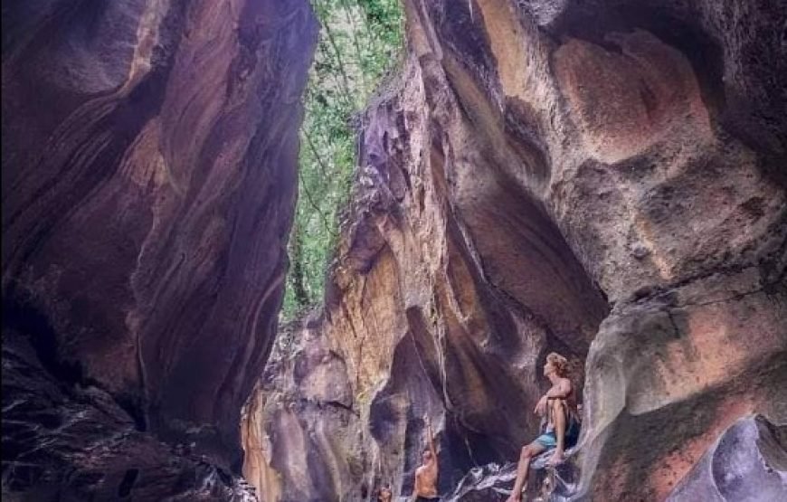 Sukawati : Explore the Hidden Canyon