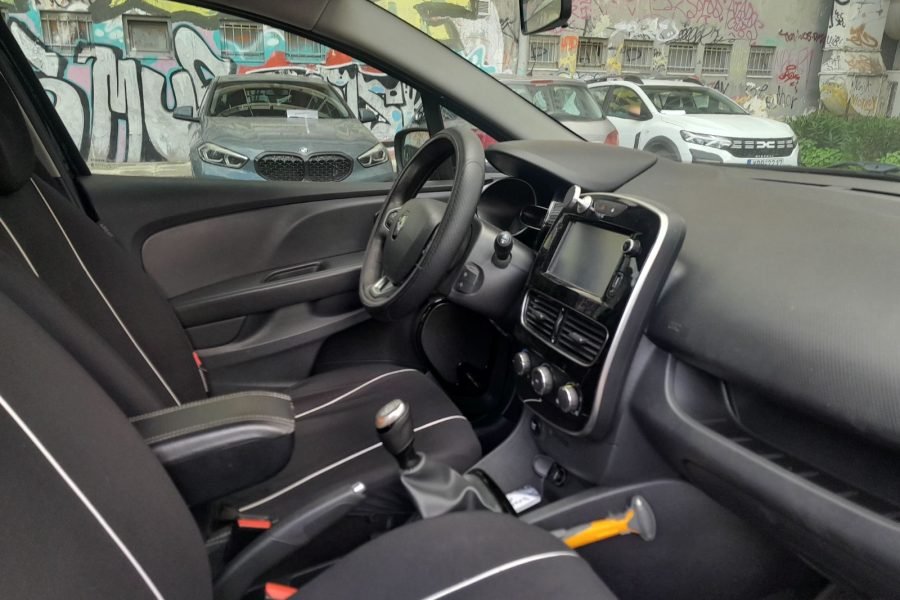 Athens Airport transfer & Food Experience