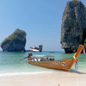 Phi Phi Island Private Long Tail Boat