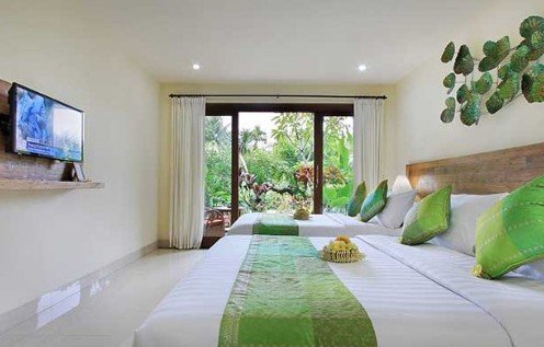 DAY 1:Transfer in to Ubud.