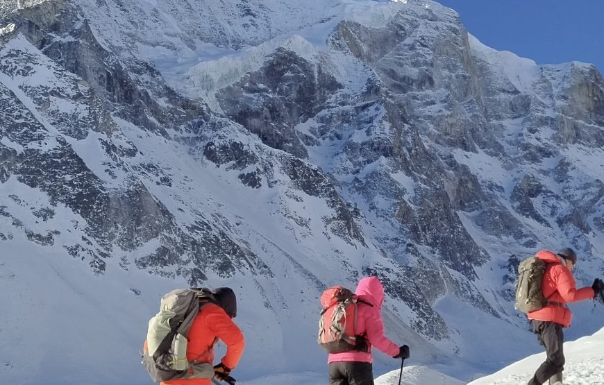 Manaslu Circuit Trek with Base Camp