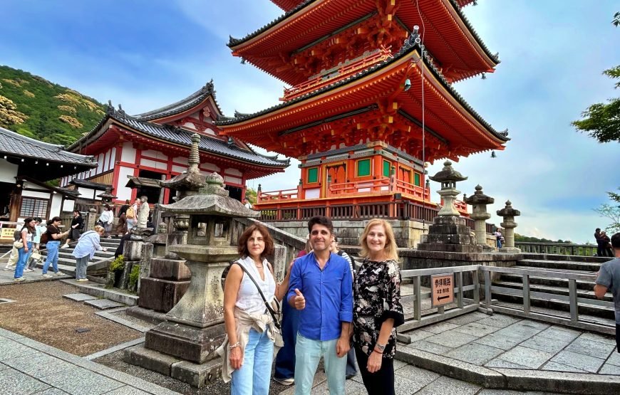 Kyoto Full‑Day Private Tour with Local Guide & Hotel Pickup