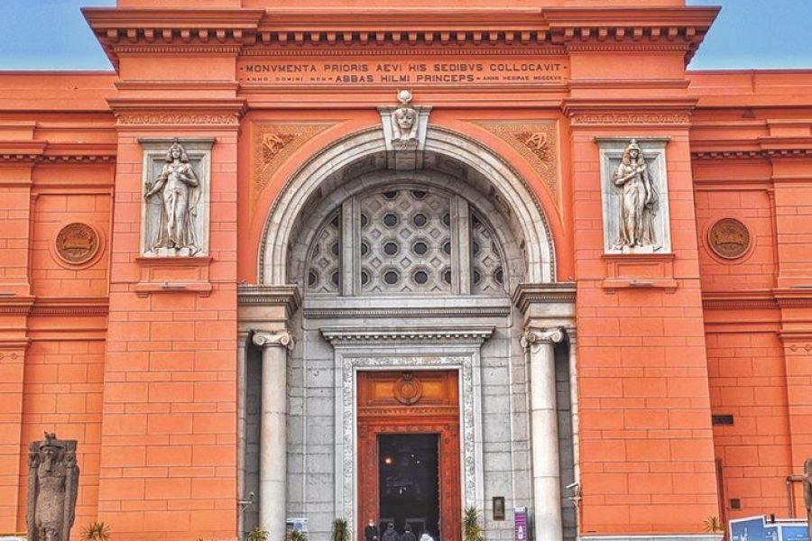 Private VIP Day Tour to the Egyptian Museum, Coptic Cairo & Saladin Citadel
