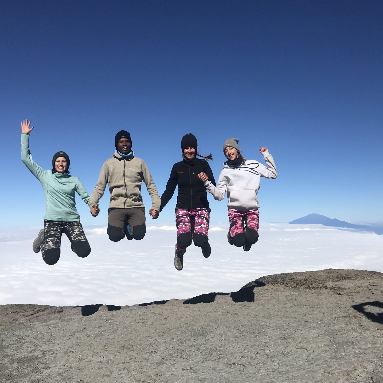 Day 3: Horrombo Huts