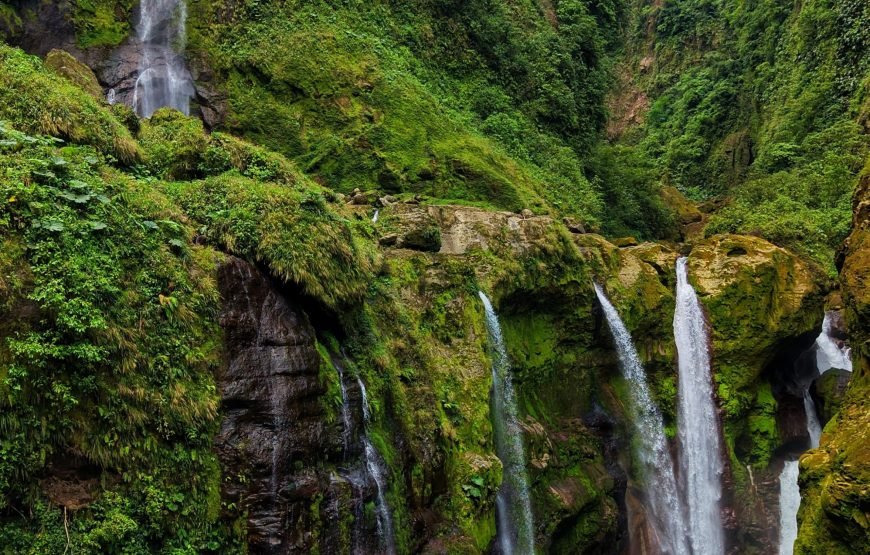 Jurassic Canyon Waterfall Tour